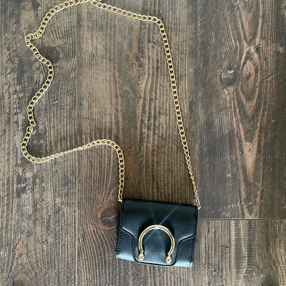 Black Clutch